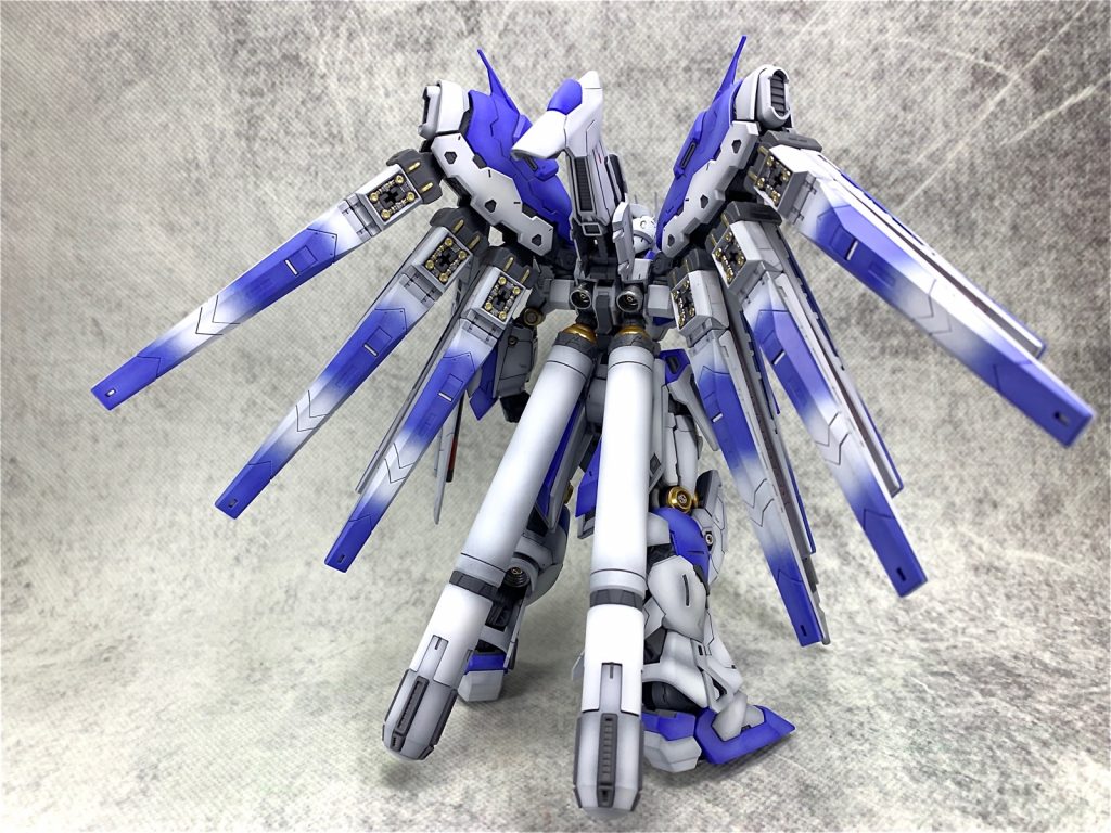 RG Hi-νガンダム–5枚目/制作者：gunplacraft
