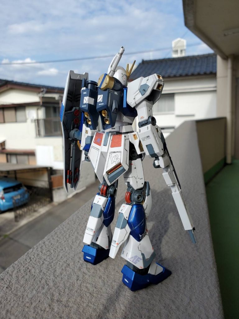 EG νガンダム–4枚目/制作者：Ruax