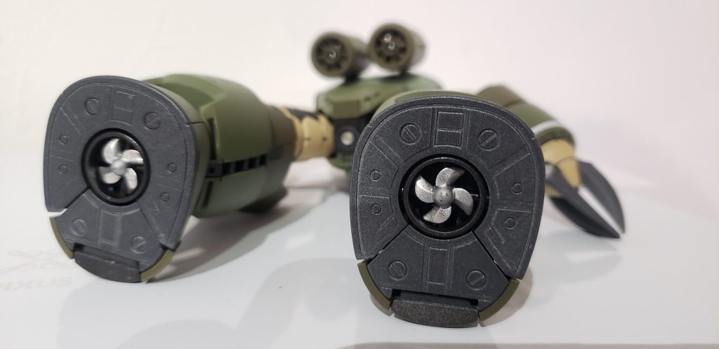 足裏のスクリューもいい感じ