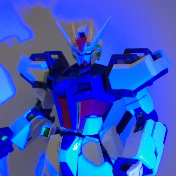 GNストライクガンダム