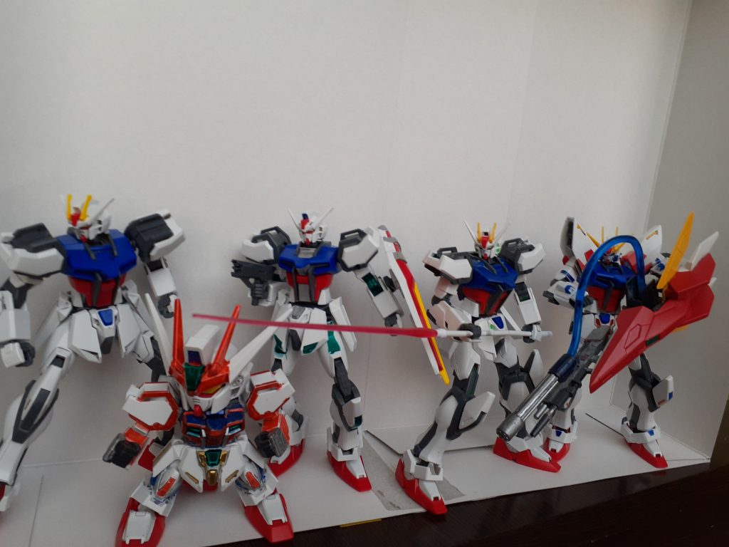 ストライクとストライクとストライクとビルドストライクと共に