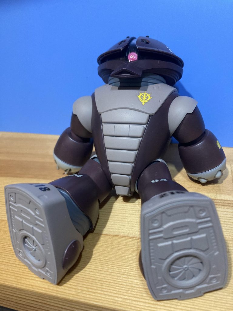 はぁ〜いい天気だなぁ僕も鳥さんみたいに空を飛べたらなぁ〜