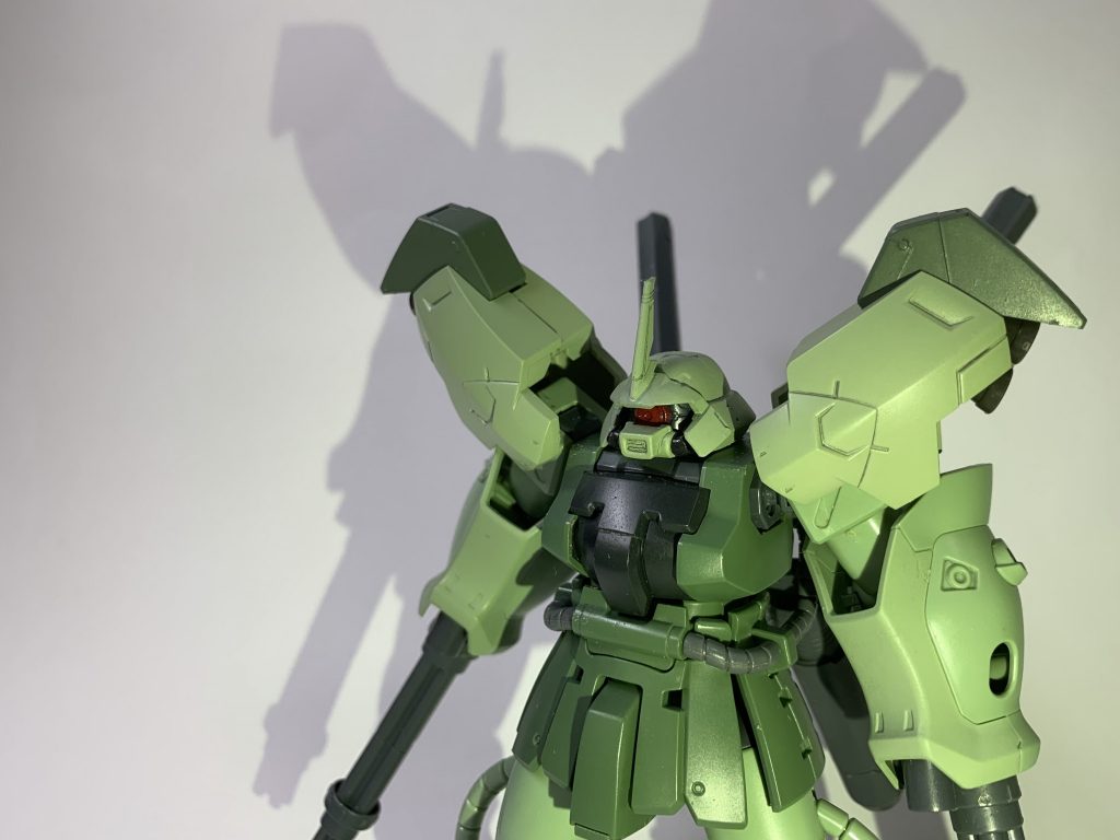 以上になります。やっぱりジオン系機体はカッコいい!こういったガンプラも、早くお店にたくさん並びますように!