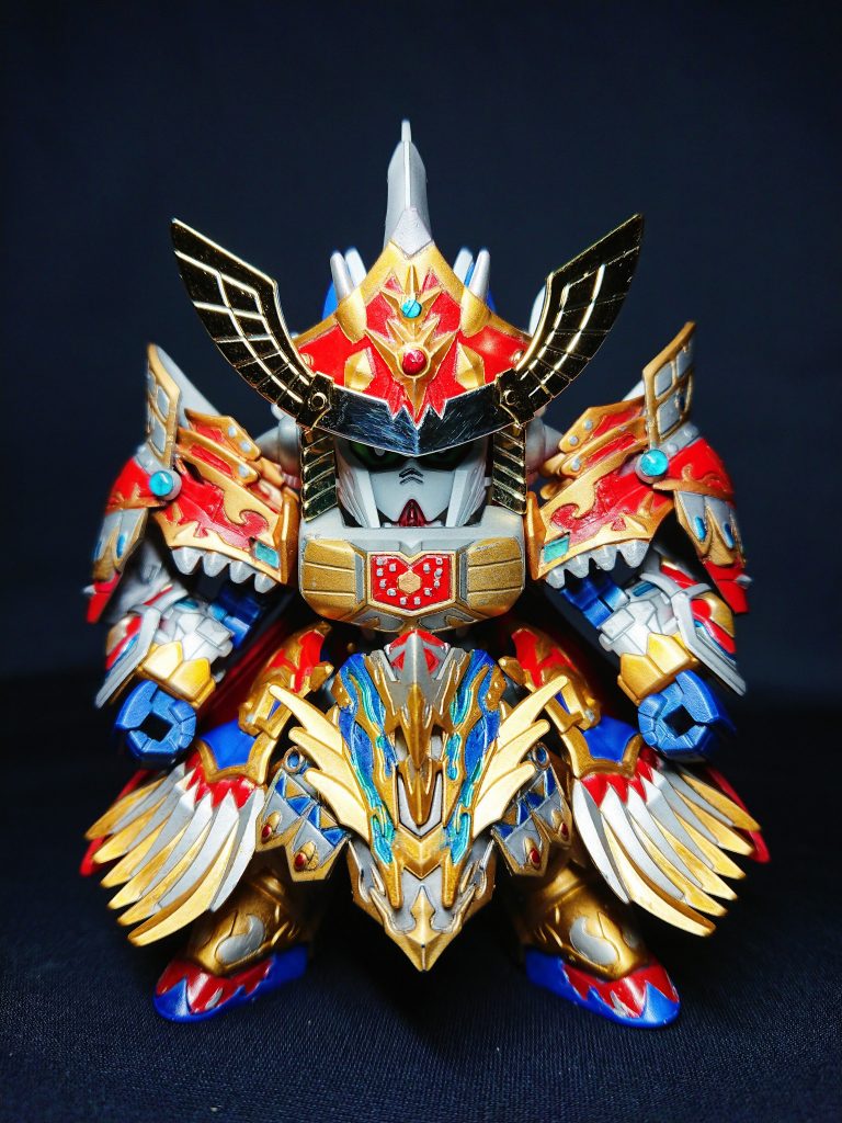 アーサーガンダム自体がキングガンダムのリメイクみたいな感じなので、改修等も全然違和感がありませんでした。ちょっち兜の取り付けが微妙にずれてめんどかったぐらいです。