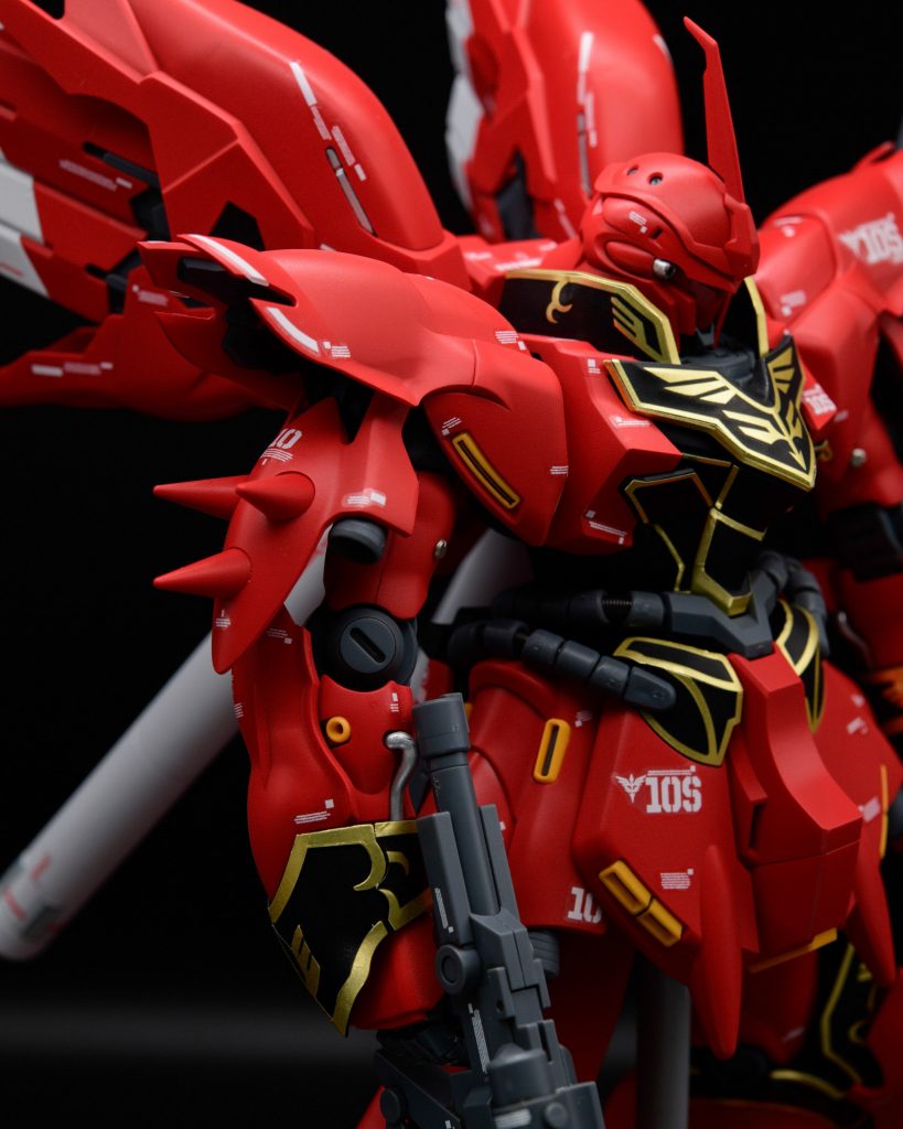 スジボリなどの追加はせずにストレートに組んでいます。