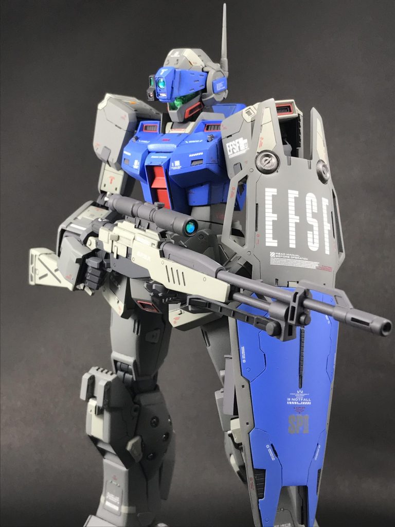 センサーはキラキラシールの上にオーロラシール。そこにクリアのレジンでいい感じじゃないでしょうか☺️