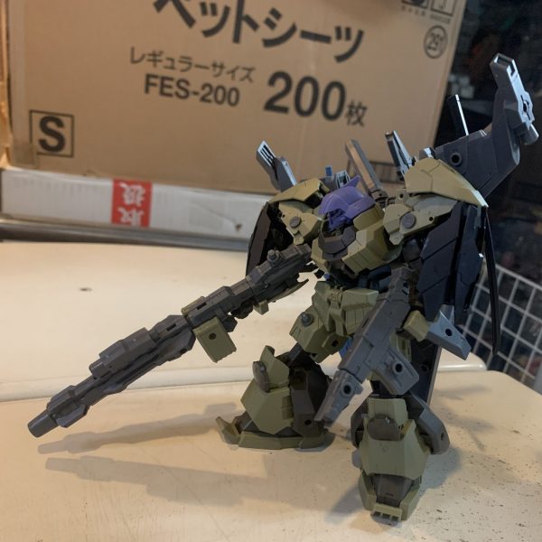 最近はガンプラが買えないので３０mmばかりつくっておりまして。中華系美少女プラモデルを作ったら根性焼きみたいな蕁麻疹が掌に出来たんで、免疫力が上がるまではまだまだ塗装は無理ですが(´༎ຶོρ༎ຶོ`)レヴェルノヴァは良いものですね(・∀・)