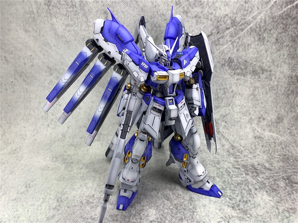 RG Hi-νガンダム–3枚目/制作者：gunplacraft
