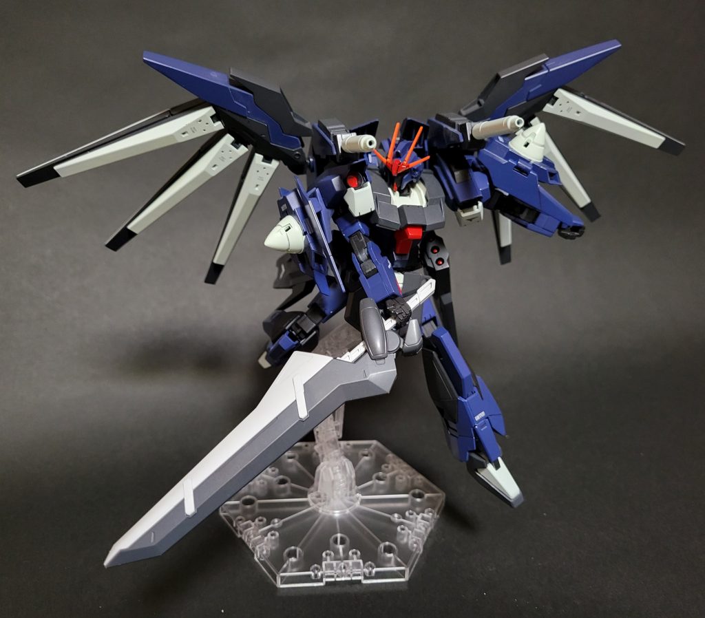 GNバスターソードで攻撃！