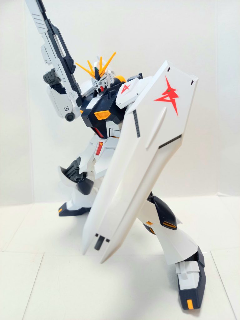 EG νガンダム–3枚目/制作者：Takanari