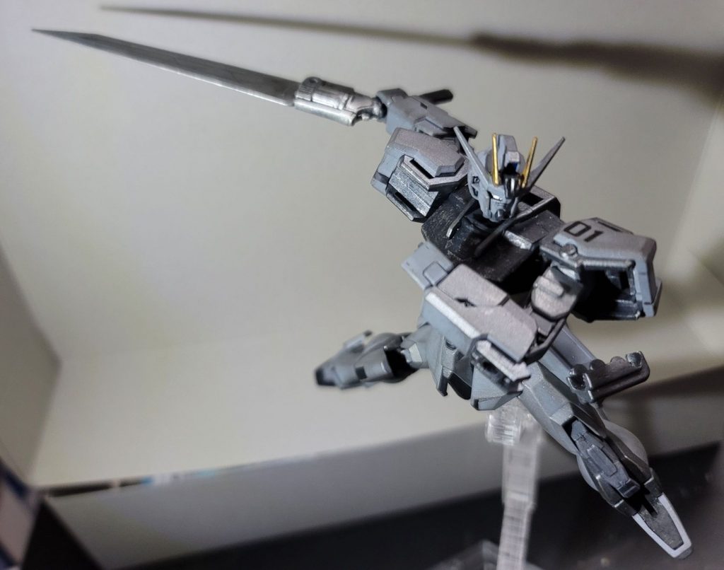 連続剣のフィニッシュブロー・エンドオブハートのトドメ持っているガンブレードは最初期のリボルバーなんだけど......いやライオンハートを作る気はないです材料がないんだよ、波動弾なんてどこにあるというのだ?