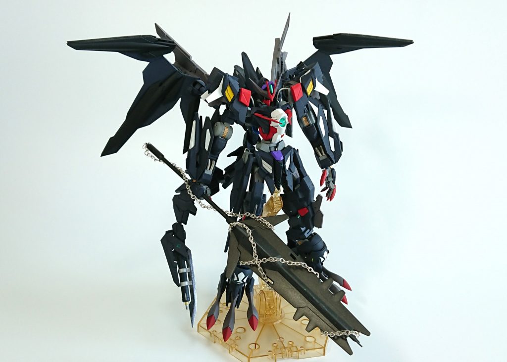 超大型メイスルプスレクスのものに百均のチェーンを巻いてみました。地獄にいる魔神ということで。それっぽくなったかな?と思います。