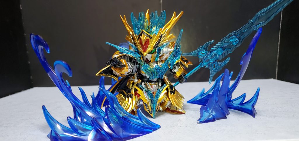 こちらのアーサーは私の恒例行事である「誕生日に1日でできるところまで作ってしまおう」という企画で作ったものです。1日でキットを組み立ててガンダムマーカー全塗装、意外と行けるものですね。最後までご覧頂きありがとうございました！