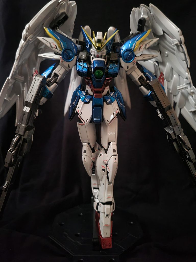 白部分はパールホワイト塗ってます。