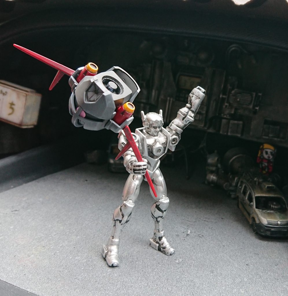 ミクロマンに首を取られた画