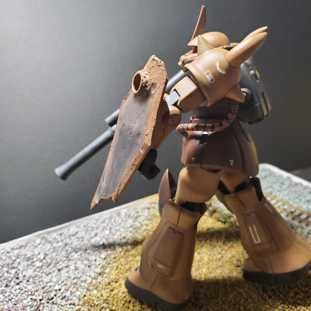 HG 陸戦型グフ(改)&ジオラマ–5枚目/制作者：ALEX11