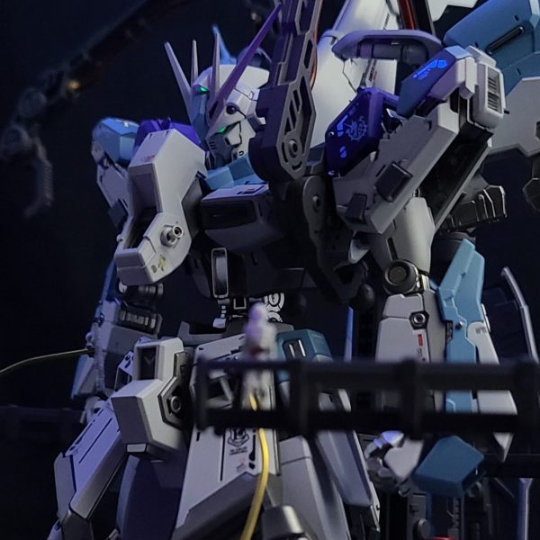RG Hi-νガンダム