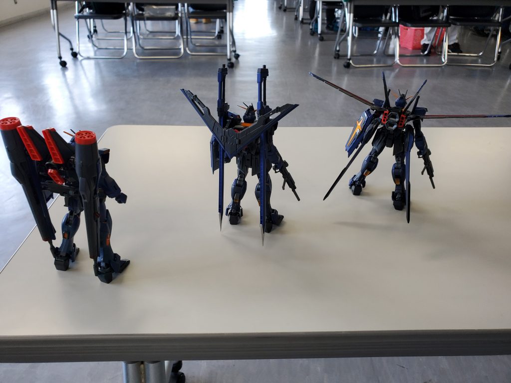 SEEDデスティニーの元ネタはZガンダム、インパルスの元ネタもガンダムマークII、共通点は三機、とのことでティターンズカラーに。スパロボZでインパルスがティターンズに鹵獲されてカラー変えられたらって妄想です。