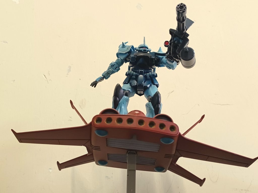 ドダイ YS × グフカスタム–2枚目/制作者：TLLEE