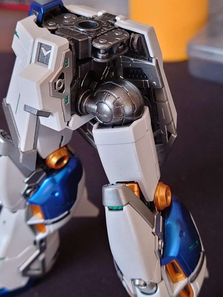 フレームもギラッギラに