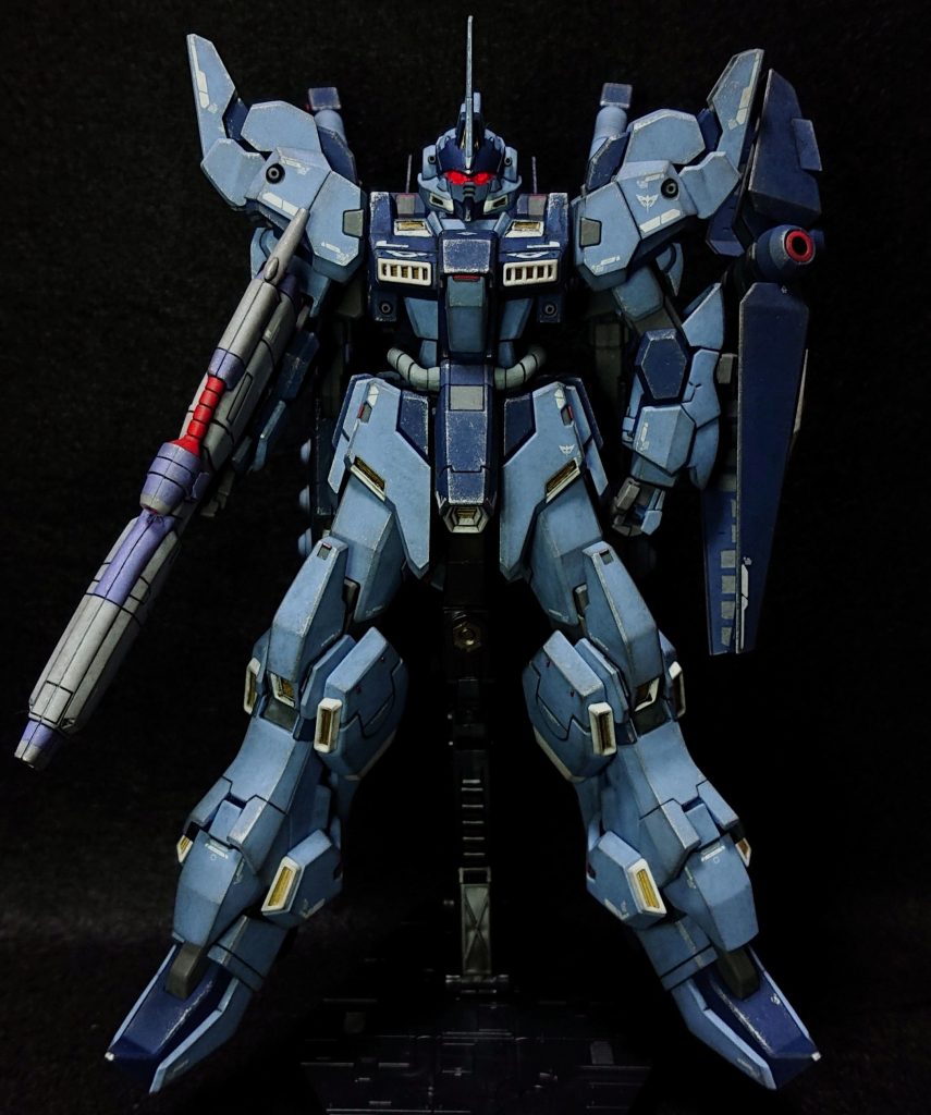 予てから欲しかったトーリスリッターを運良く正規の価格で入手出来たので、いつも通り部分塗装、電飾、ウェザリングでディテールをカバーした成形色仕上げで製作しました。