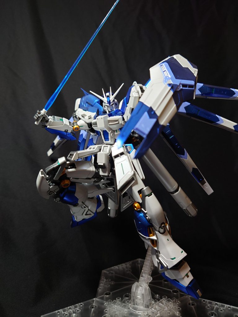 Hi-νガンダム　パール塗装–4枚目/制作者：varukis