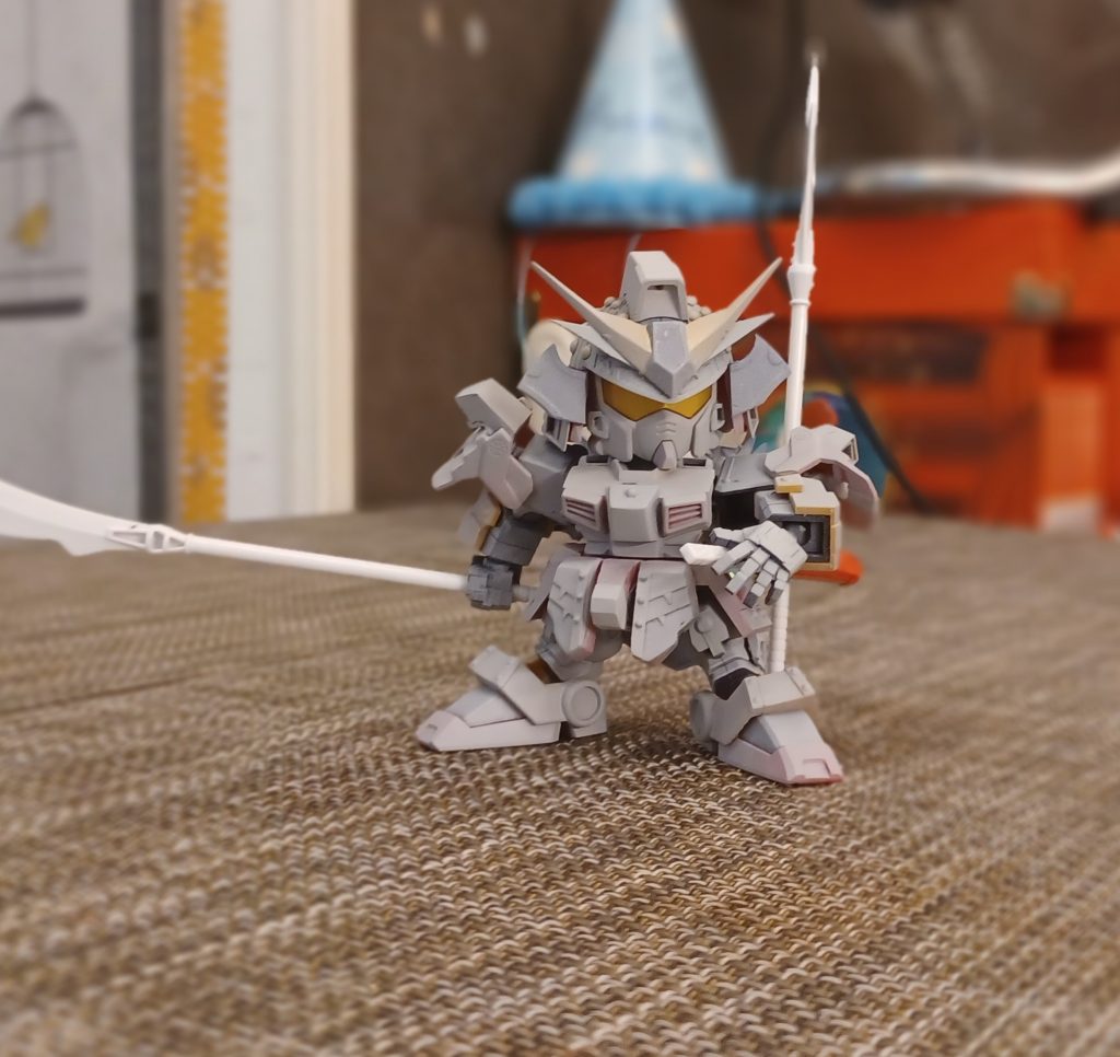 次代－暮荒烈驅主，這次是由gundam an-01twilight axis主機為 概念改造武者，配色上是参考原武者荒烈，今次亦加册入我的百鬼糸列一角中的武士。–2枚目/制作者：@kcwong13002623