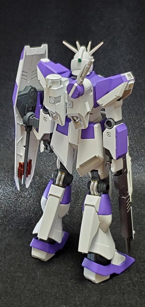 背面。Hi-νにない部分はパープルとニューホワイトでそれっぽくしてます。