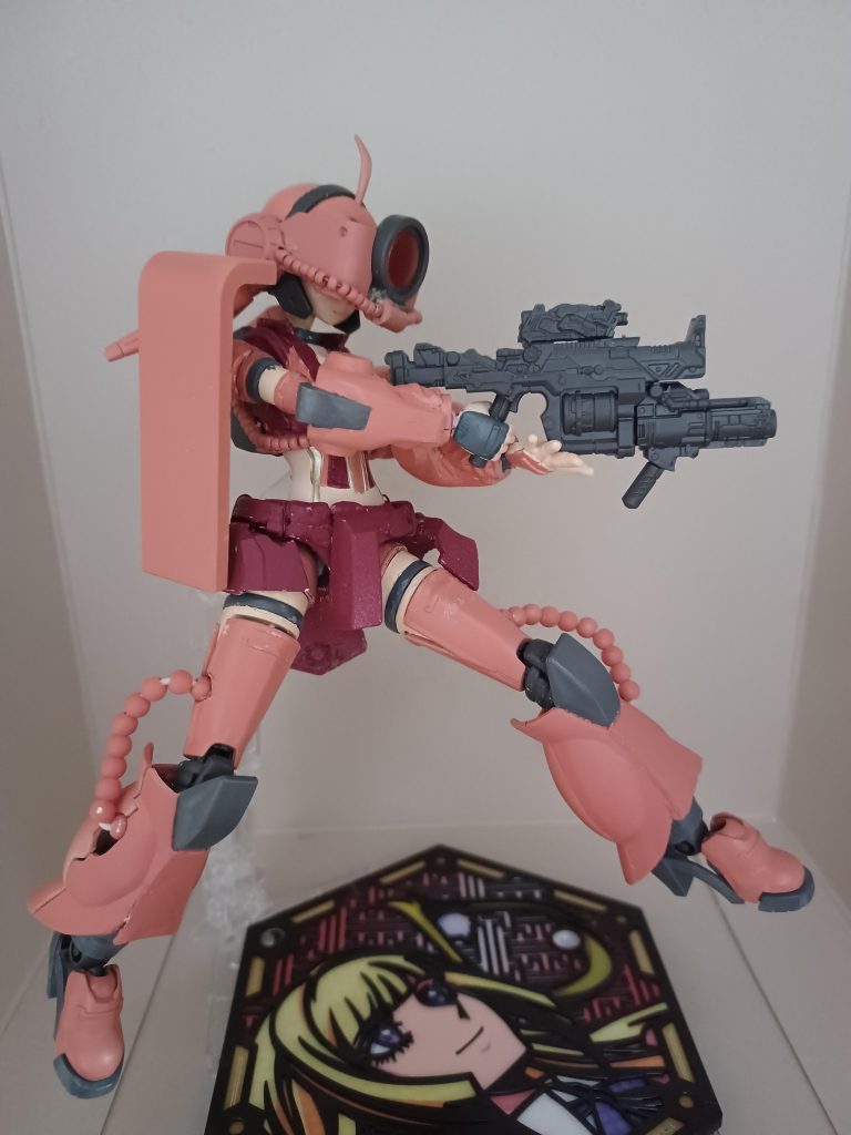 アホ毛は脱着可能でスコープも覗けます