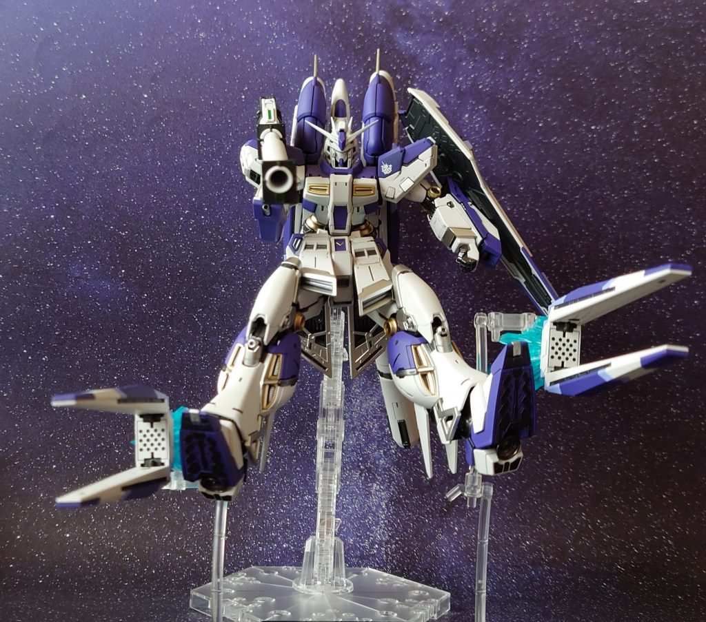 足裏を見せるポージングで。