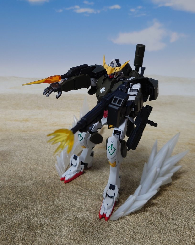 ホバー移動で滑りながらの射撃。