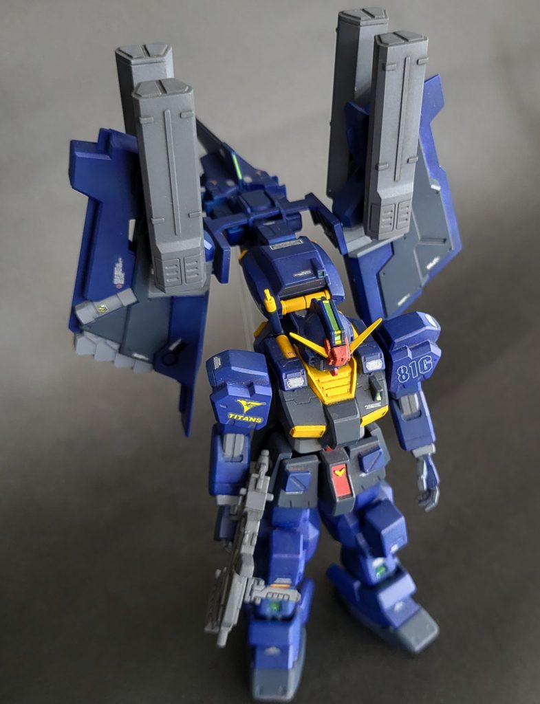 ほとんどがオマケのパーツになってしまい、かなりの加工を要することに。最初からジムクゥエルを使用してしまったほうが、時短になった模様…。