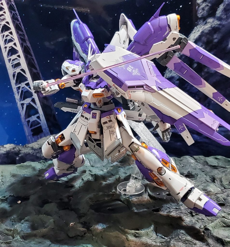 サーベル他のキットからピンクのを持ってきて使用しています