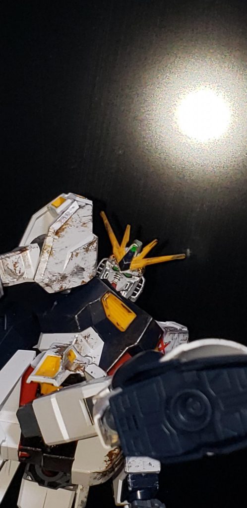 EG νガンダム–5枚目/制作者：柊綾女