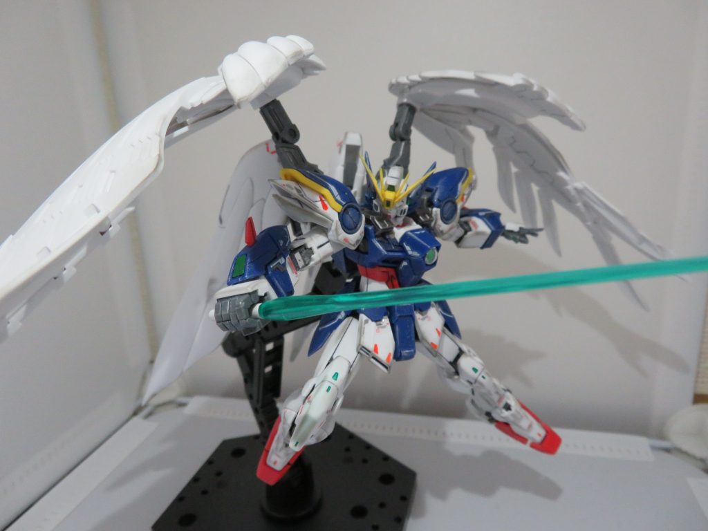 ビームサーベル構え