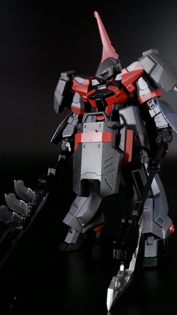 黒背景でもゲート処理すらしてませんが、最近のプラモはゲート位置が工夫されてるので大して目立ちません。助かります。