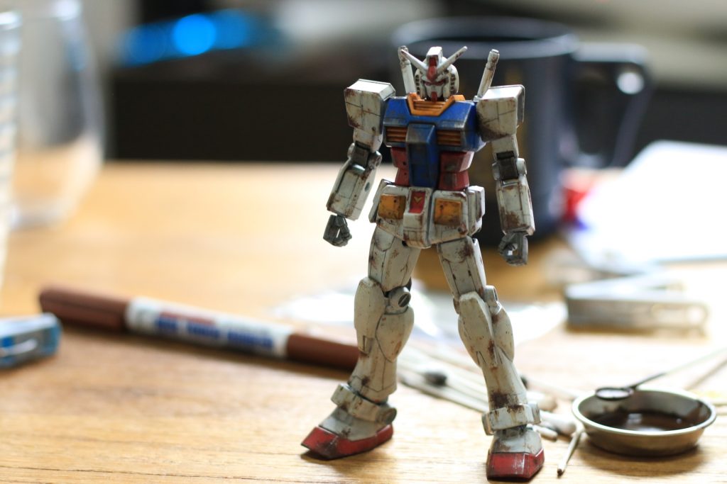 改修作業としては・スジボリの追加・プラ板の張りつけプロポーションは全くいじってないのにこれはスゴいですよね！