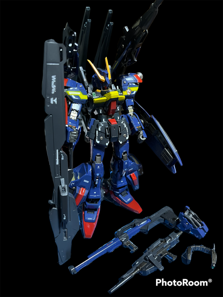 余っていたハイメガ追加、バックパックにビーム兵器追加、フル装備でつ