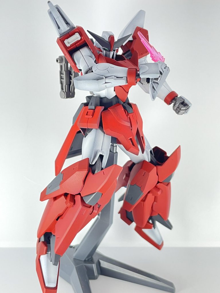 ガンダムテルティウム–3枚目/制作者：まこと