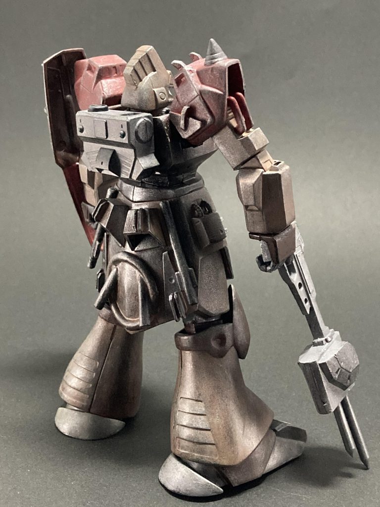 背部①塗装は筆塗装のち、ドライブラシ等、ウェザリングで仕上げました。