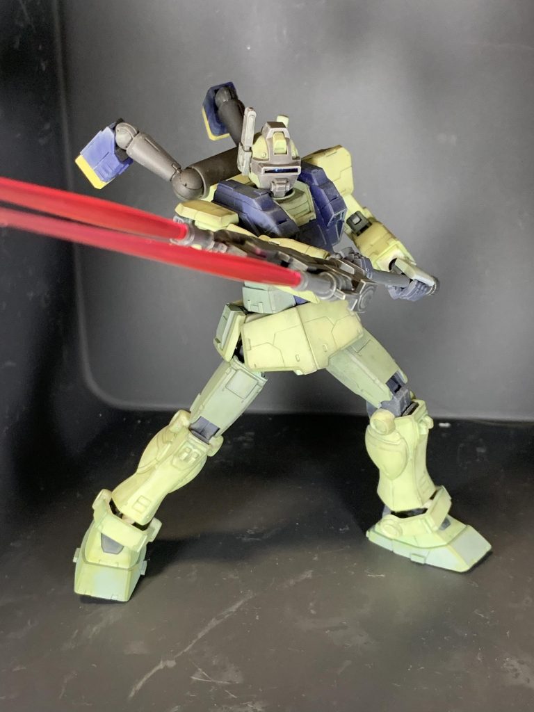 武装はガンダムベース東京のシステムウェポンセットのツインビームランスにしました！