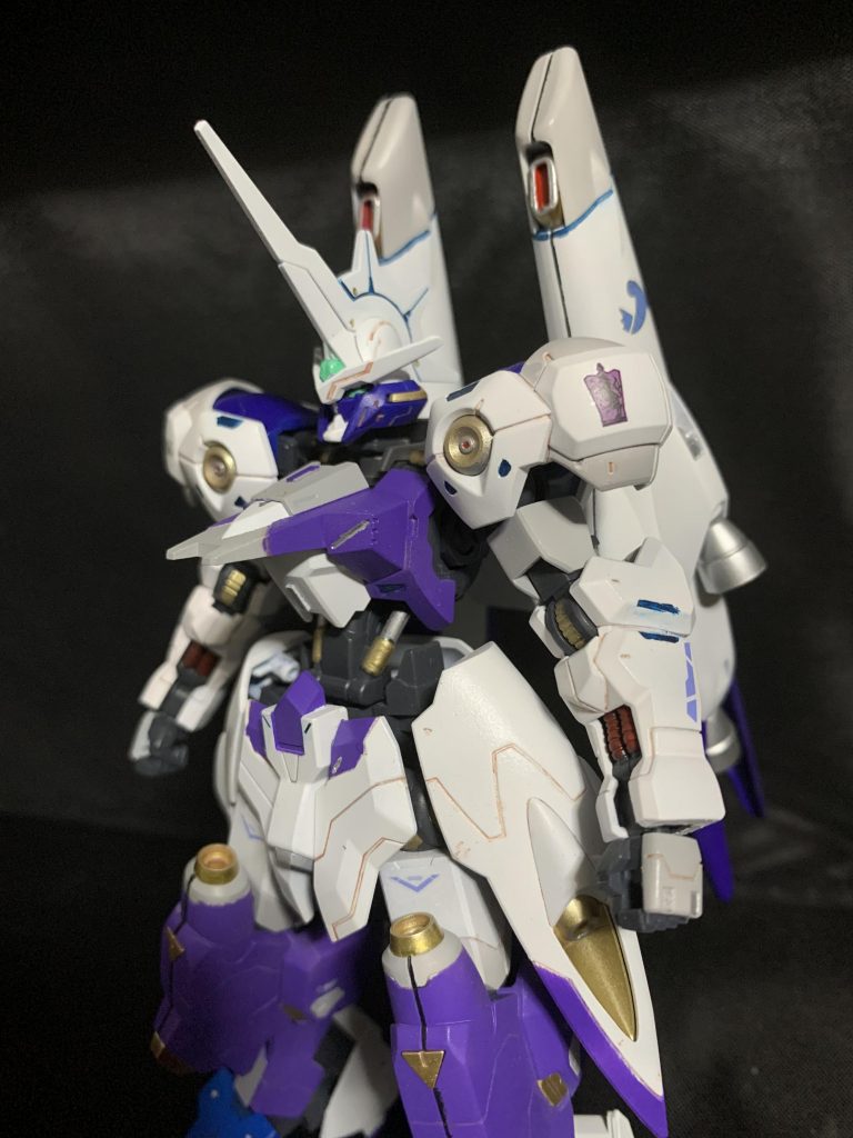 武装はシールドを外しブースターと大口径レールガンを装備し高機動型にしました。