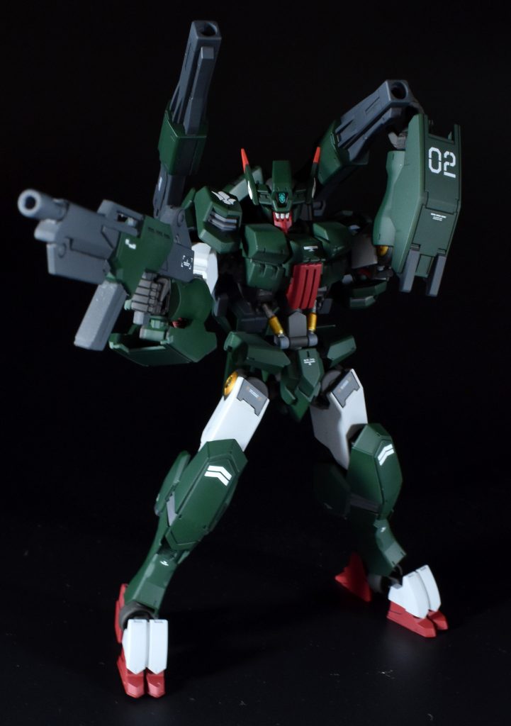 大きな改造は行わず、シャープ化、一部モールドの彫り直しを行って製作しました。