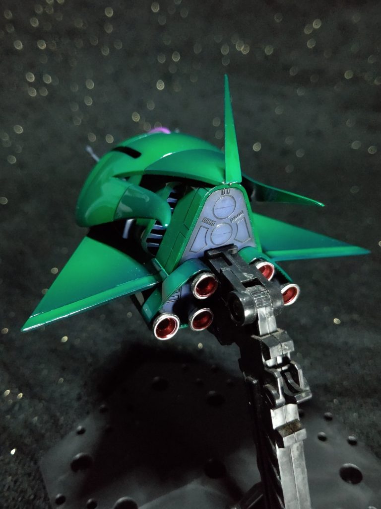 ララァスン専用モビルアーマー–4枚目/制作者：ナカシー