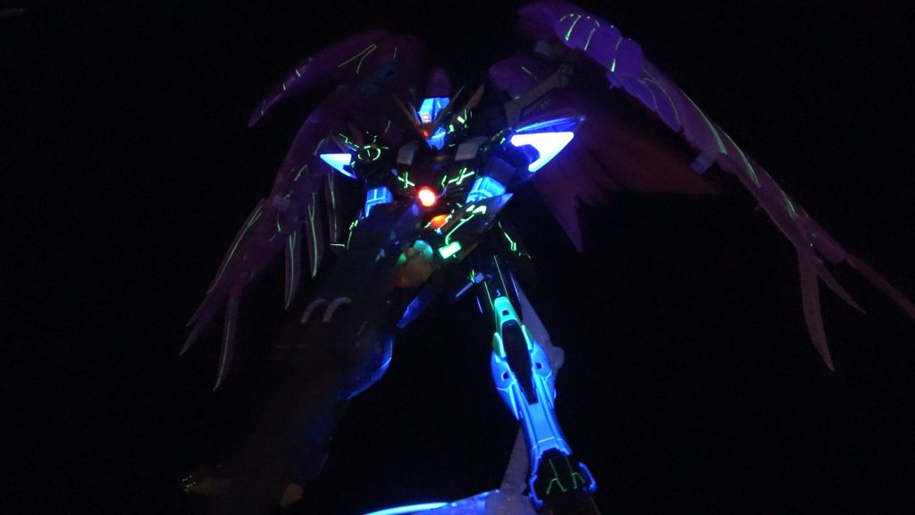 MG ウイングガンダムゼロ EW ver.Ka(クリアカラー)–4枚目/制作者：セリカ3