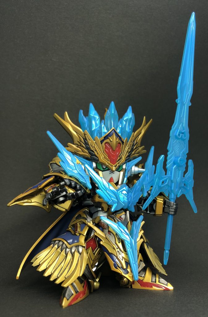 鎧は艶々に! 綺麗に塗れました。