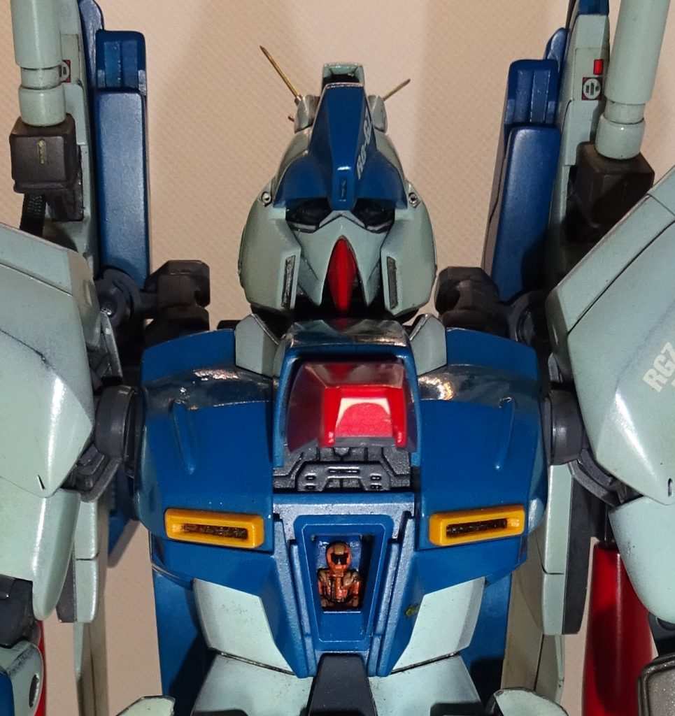 おまけのコックピット内のケーラさん人形です 元記事↓https://gumpla.jp/mg/1016962?type=edit