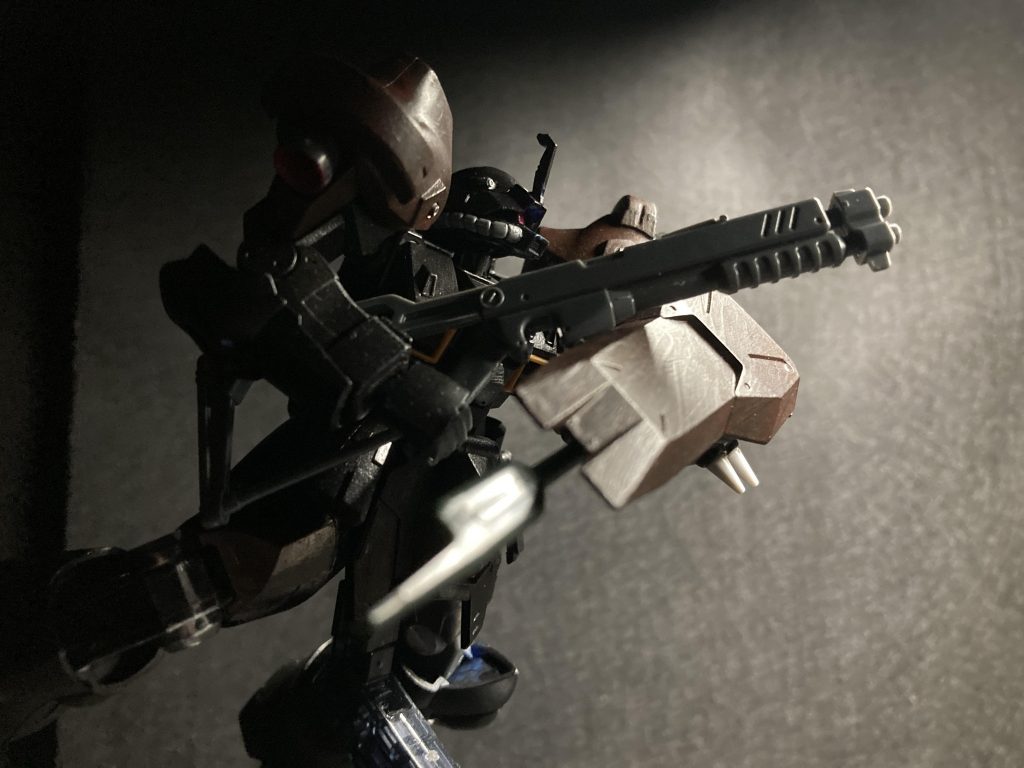 ショットガン!ほぼ索敵用です!と、以上です!いかがでしたか?黒く塗られただけのイフリートグリッチ……5年もこれでやれたのが凄いですねwwでは!ご観覧頂きありがとうございました!!