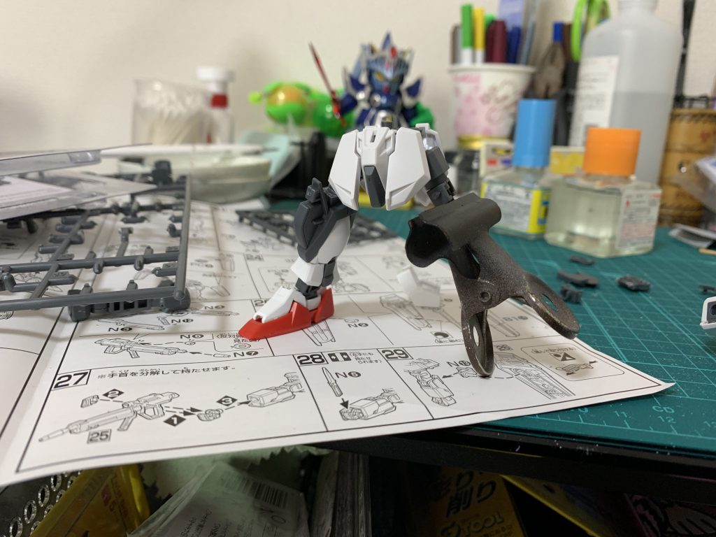 脚も同様に短縮。ここで私はいつも股関節もひとつ上に上げてます。