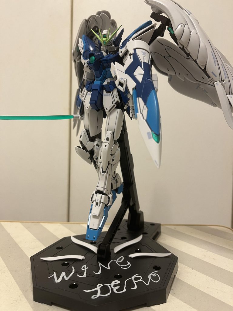 10年前のガノタに言っても信じないこと、1位候補は『ゼロカスがシールド持ちになって、変形する』だと思いますw